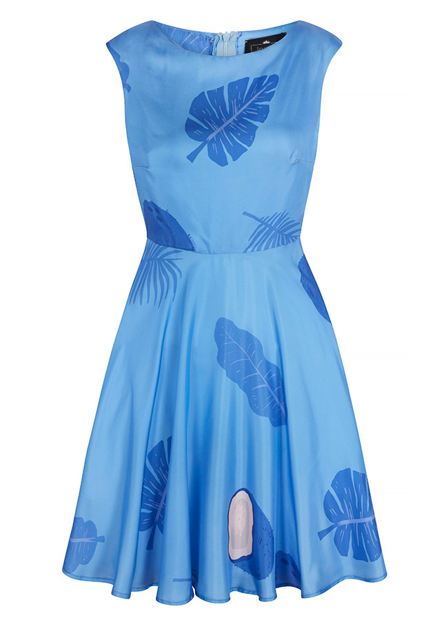 Lola-Dress-with-coconuts-2